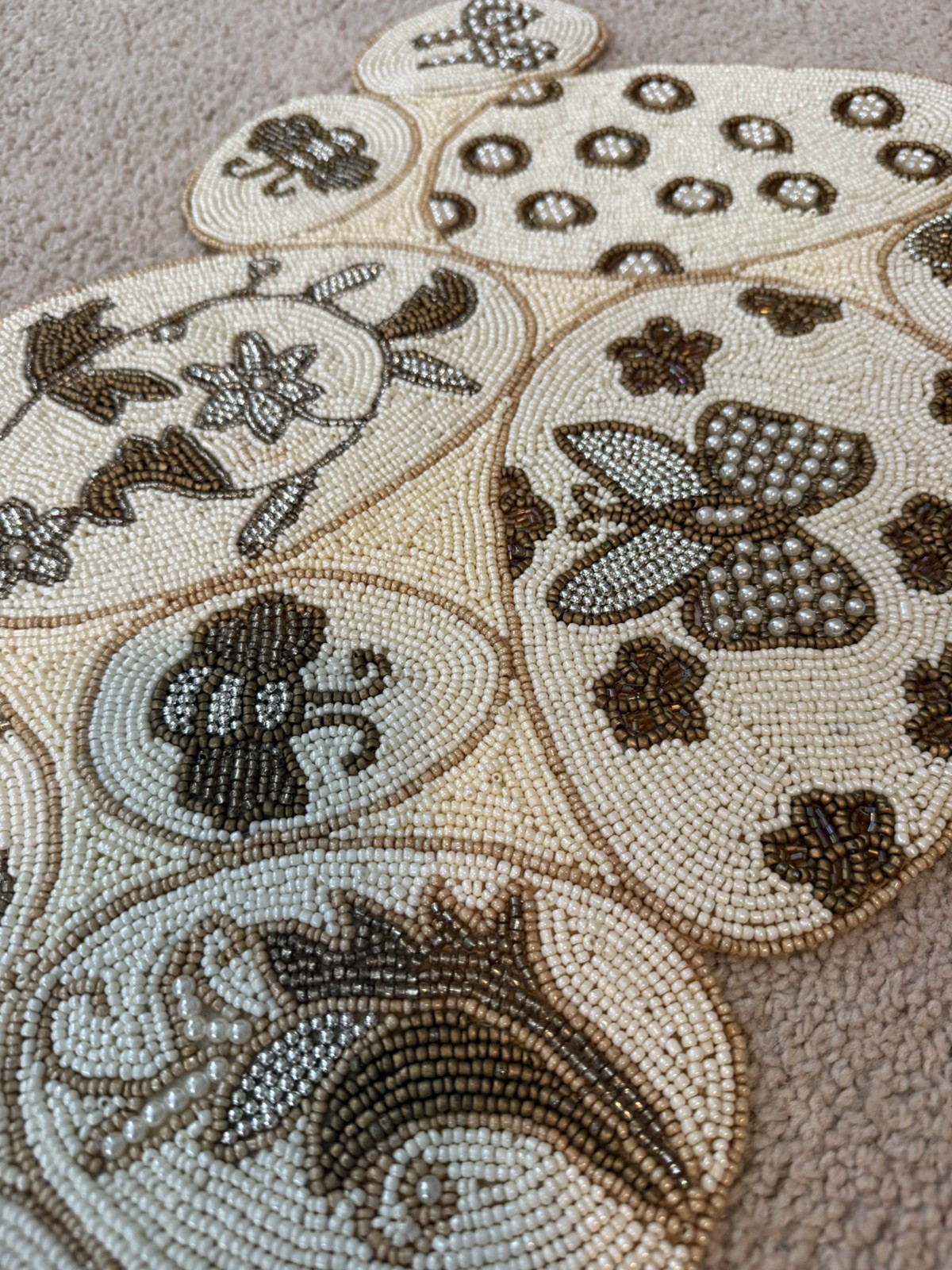 Pier 1 GOLD & CREAM BEADS & FAUX PEARL EASTER EGGS TABLE RUNNER 36"x13"