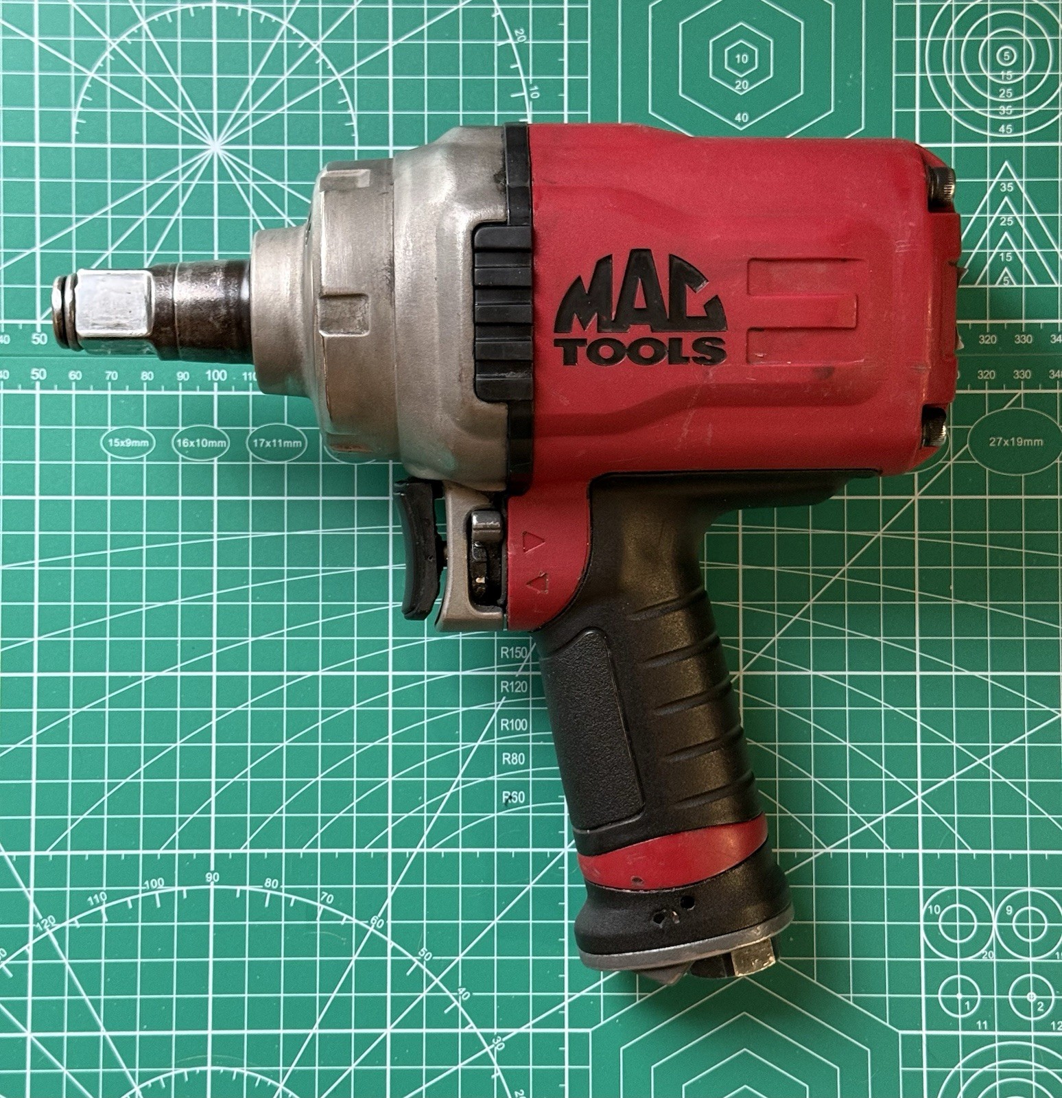 Mac Tools 3/4" Drive Air Impact Wrench AWP075 Titanium 90 PSI MAX-$879.00 Retail