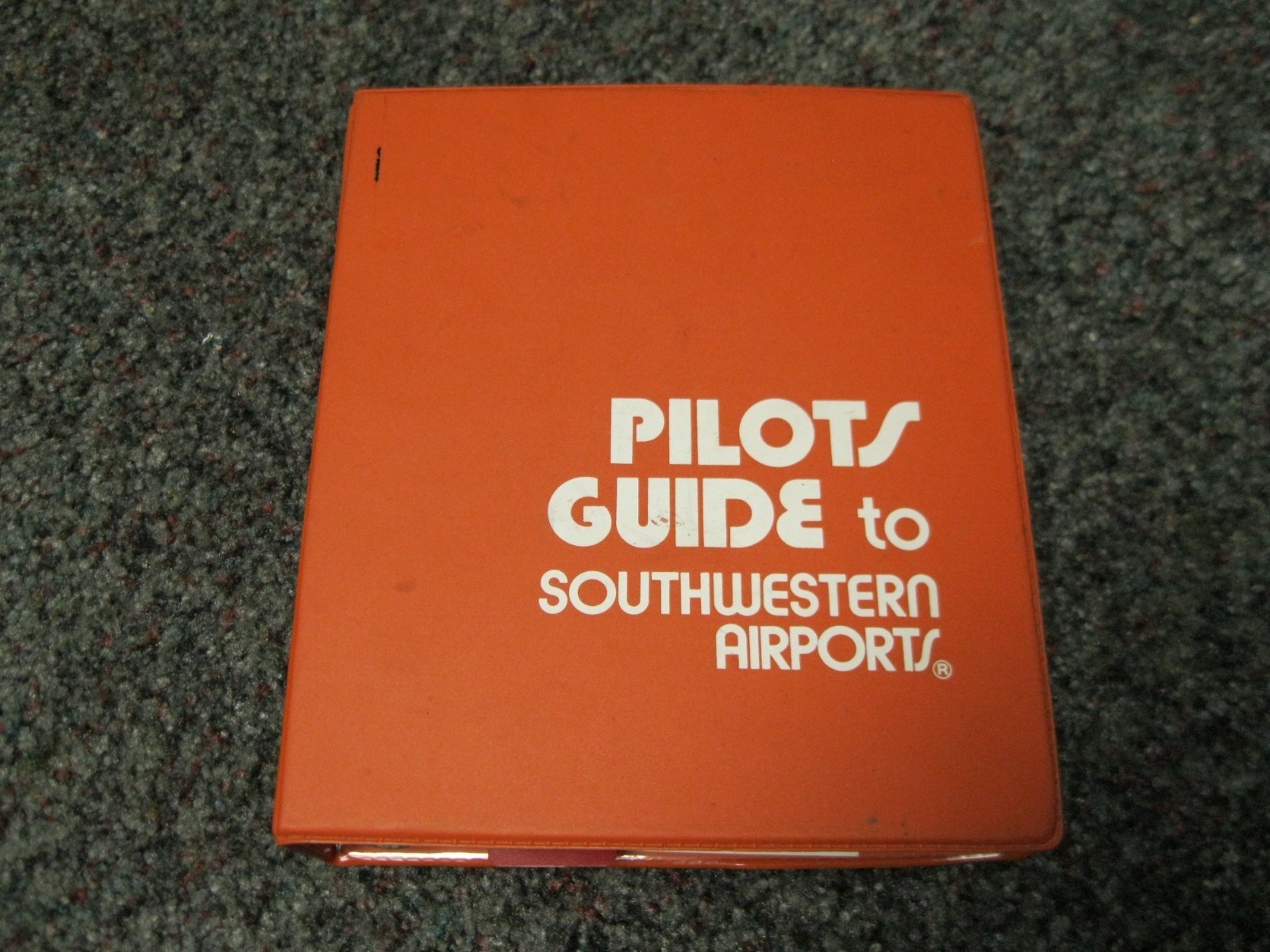 PILOT'S GUIDE TO SOUTHWESTERN AIRPORTS binder maps charts revision 49 1999