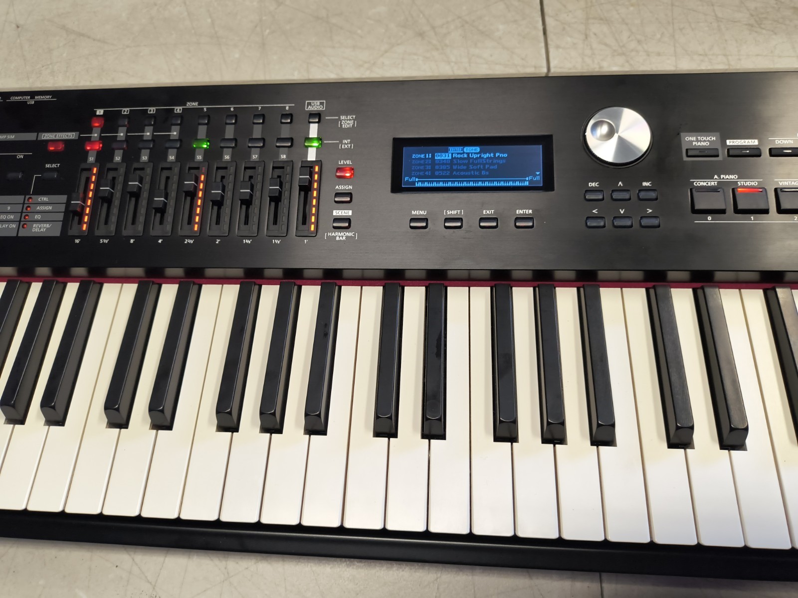 Roland RD-2000 EX digital stage piano in black, used with issues