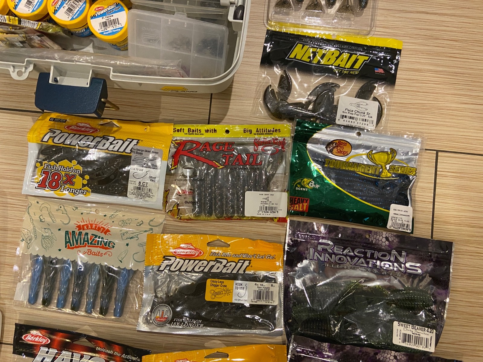 🎣 40 LBS of Bass Fishing Gear – Mostly NEW – 65+ Lures – Complete Setup