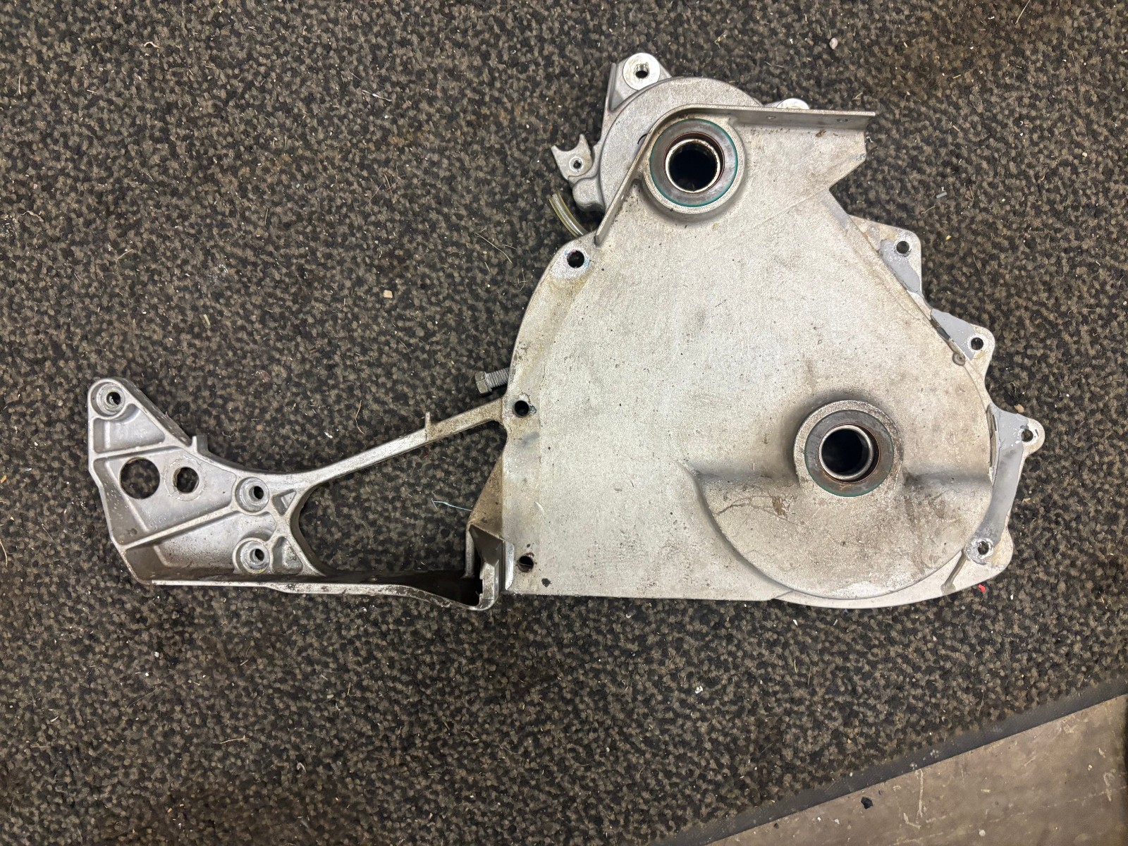 Polaris 850 AXYS Indy XC pro s Matryx Switchback Rush 16-24 OEM Inner Chaincase