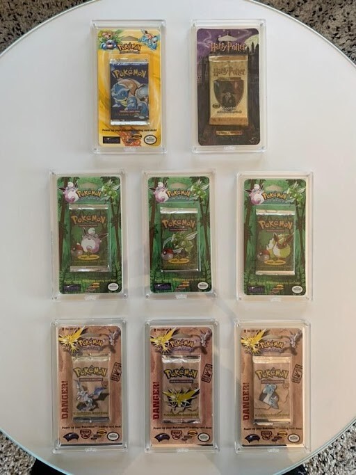 Pokemon Booster BLISTER Pack Acrylic Protective Magnetic display Case With logo