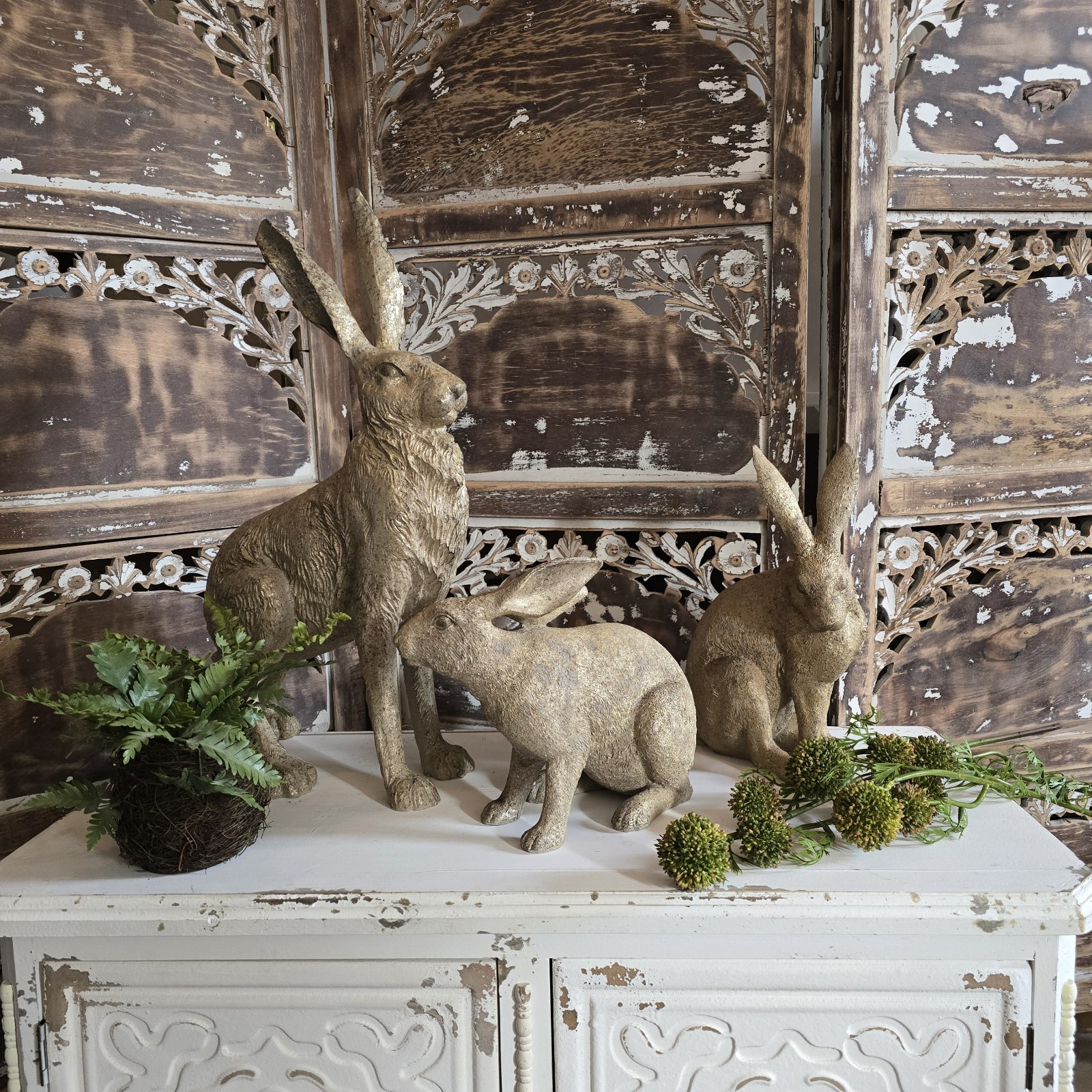 Rustic Weathered Gold Speckle Garden Bunny Rabbit Figurine Statue 21"