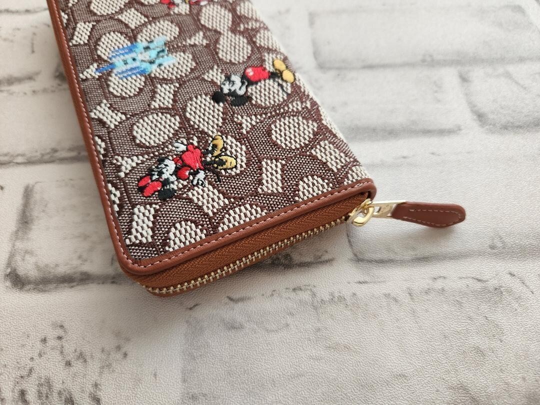 Coach C8578 Disney Parks 50th Mickey Mouse Friends Wallet OUTLET Leather Withbox