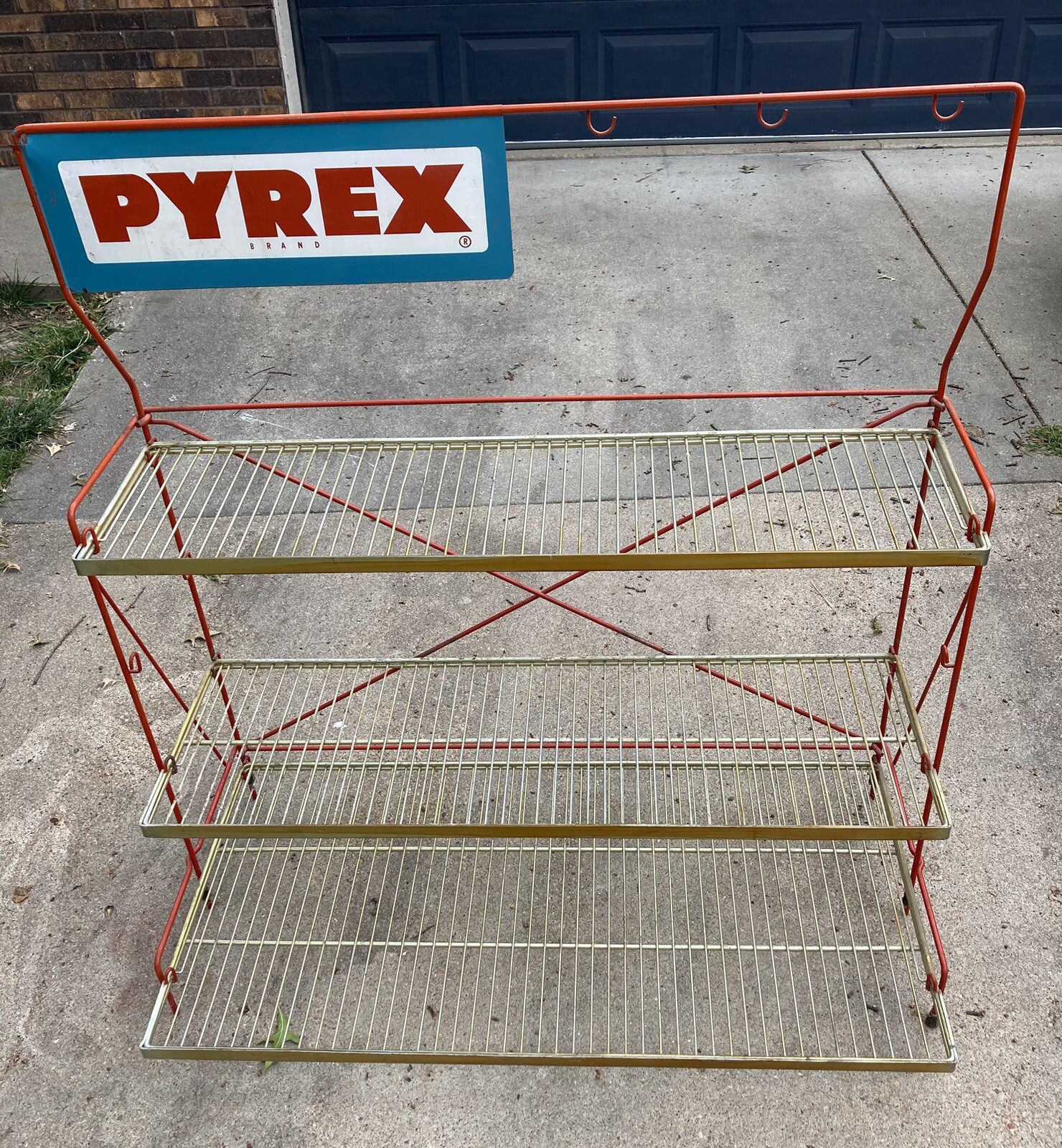 VERY RARE Pyrex Wire Rack Metal Standing Store Display With Sign WOW!