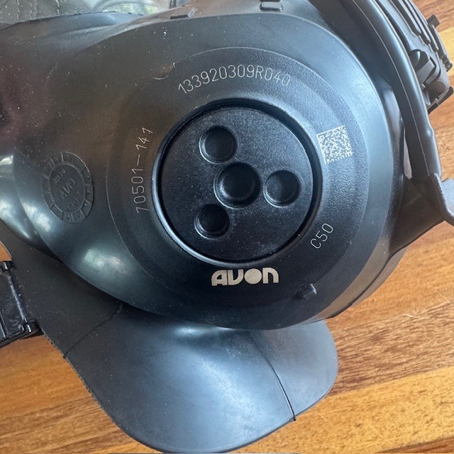 AVON C-50 PROTECTIVE GAS MASK SIZE MEDIUM