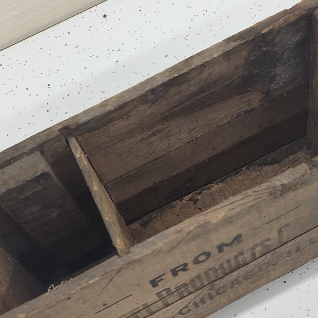 Balkite Trickle Charger Wood Box/Crate - Fansteel Products Chicago Automobilia