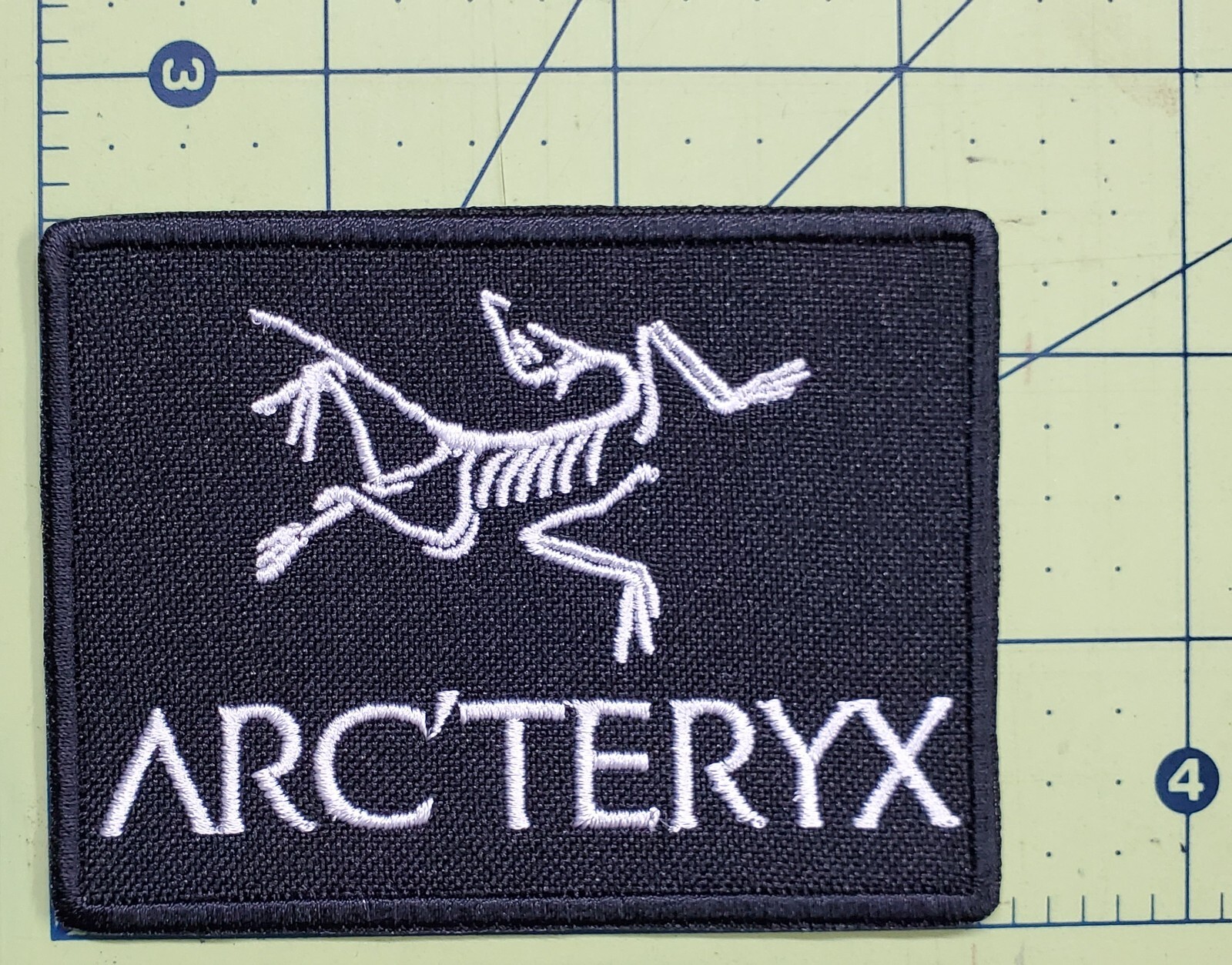 Archaeopteryx Embroidered Iron On Patch Ancient Wing Urvogel Dinosaur Arc'teryx