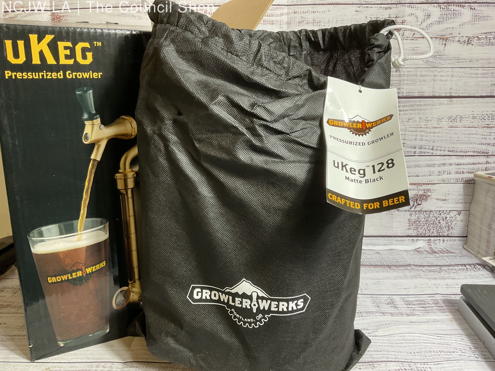 GROWLER WERKS Matte Black uKeg Pressurized Growler 128oz