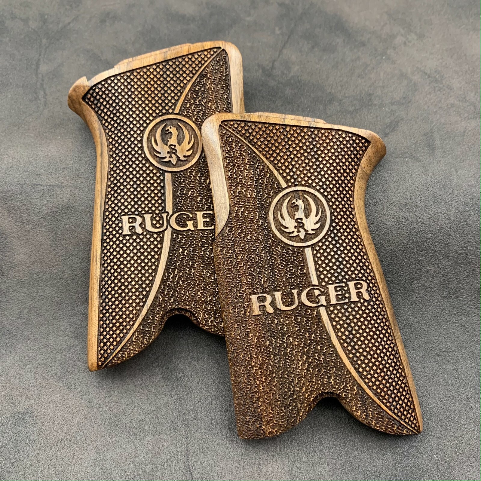 Ruger P85, P89, P90 & P91 Turkish Walnut Wood Grips Handmade. Gritty & Checkered
