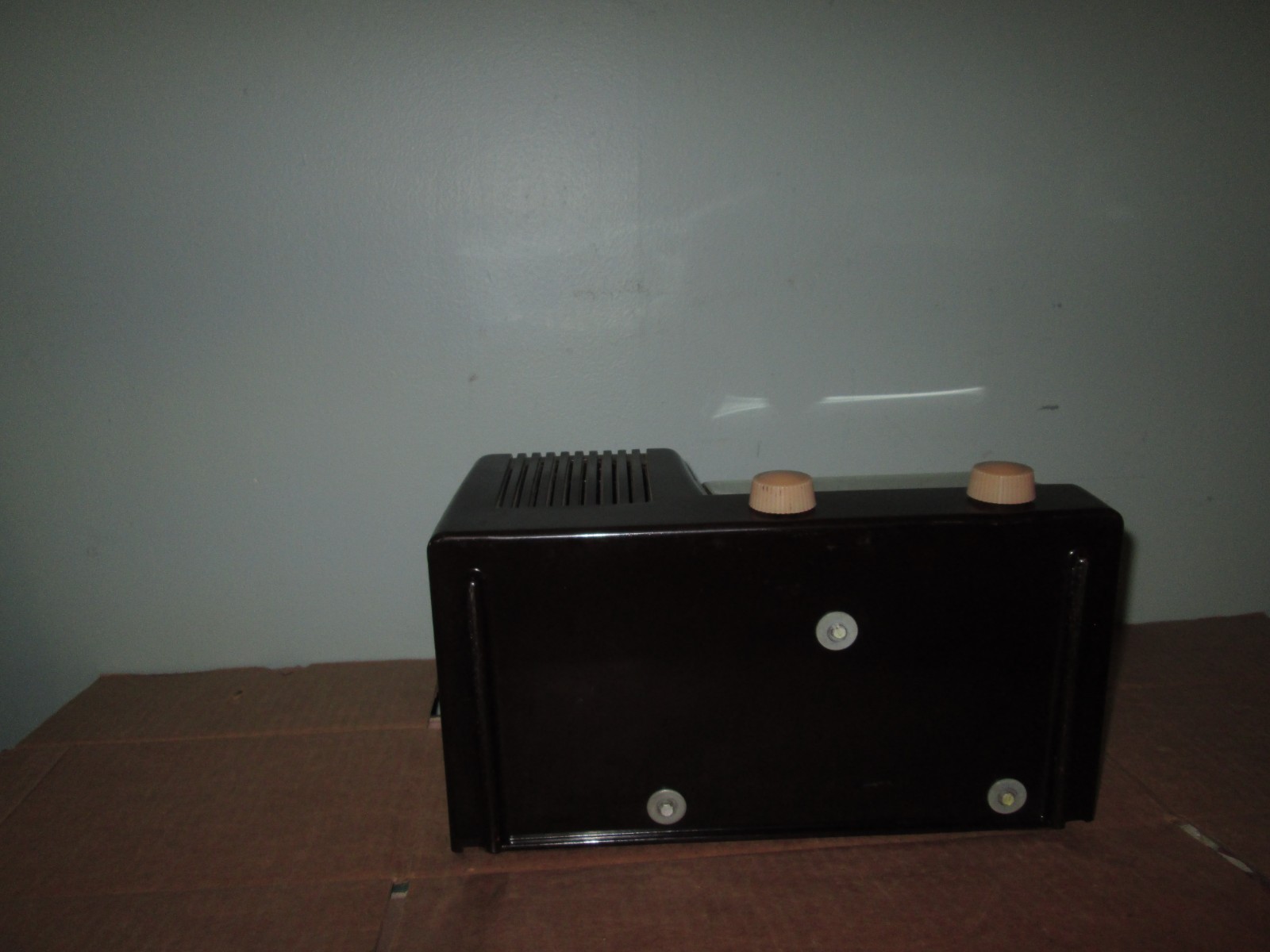 1950 General Electric GE Model 400 AM 5 Tube Radio Vintage