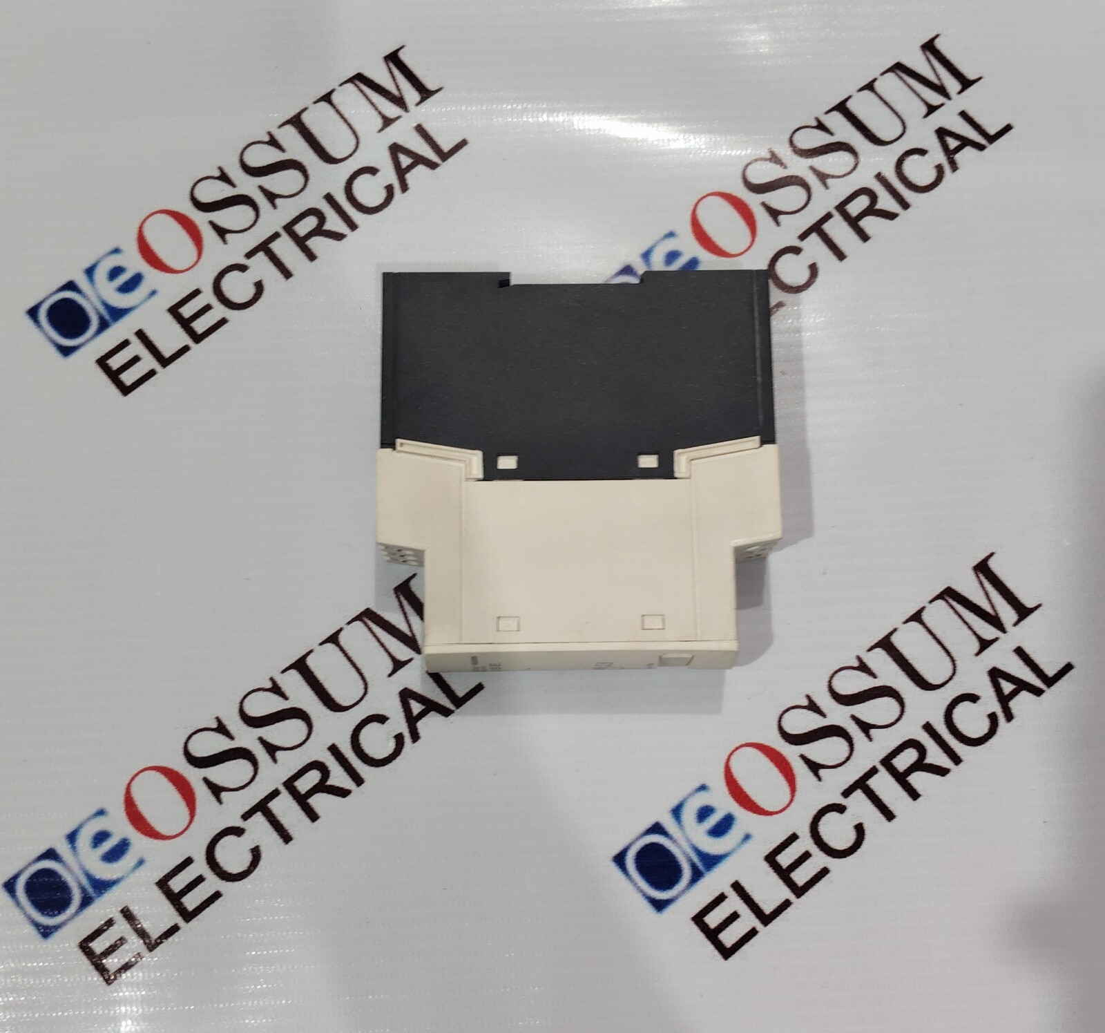 SCHNEIDER ELECTRIC LT3SE00M THERMISTOR PROTECTION RELAY VOLTAGE 220VAC FAST SHIP