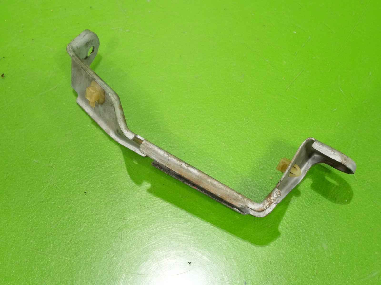 92-95 Civic OEM radiator overflow expansion tank mount bracket support Honda