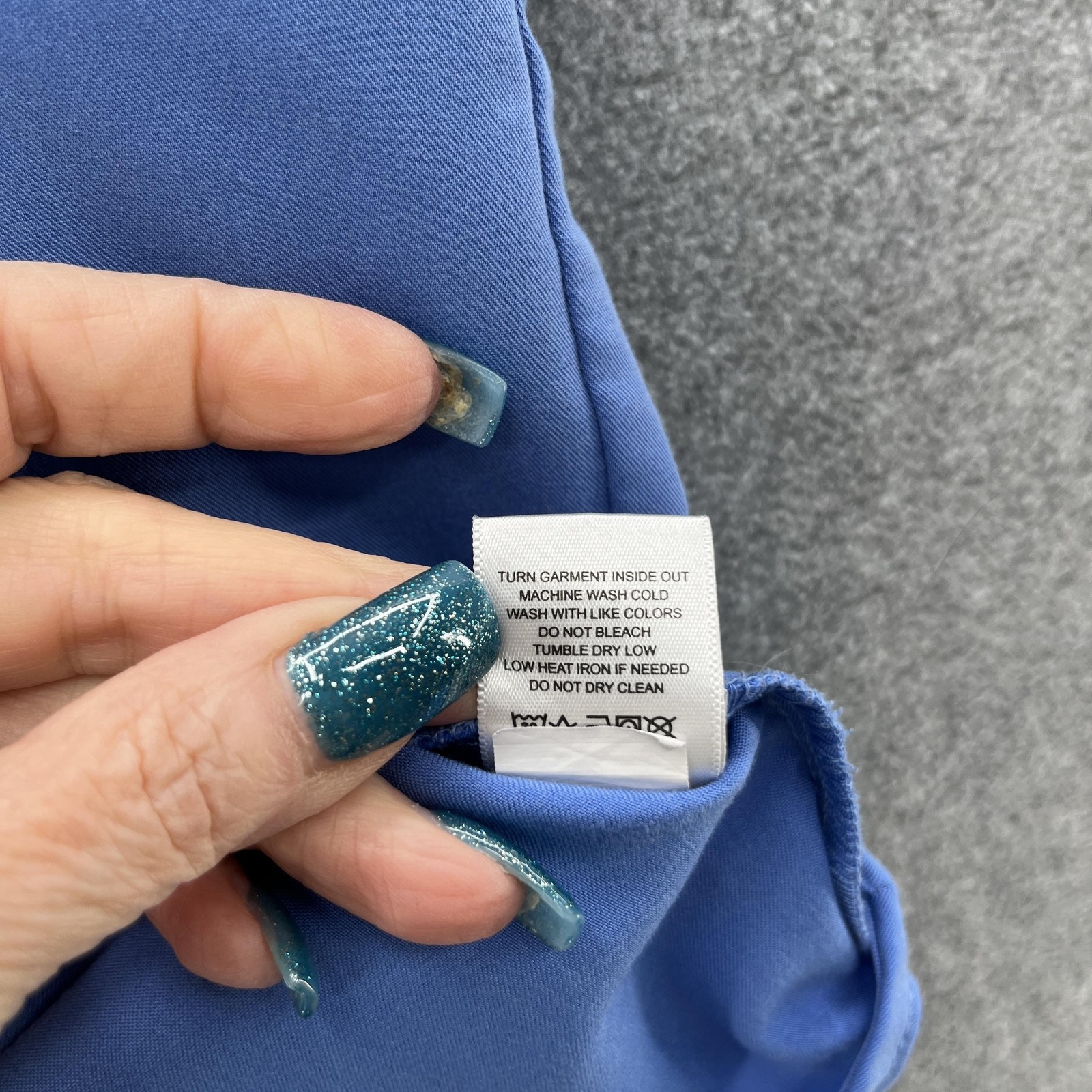 FIGS Shirt Womens XS Blue Rafaela Short Sleeve Relaxed V Neck Scrub Tunic