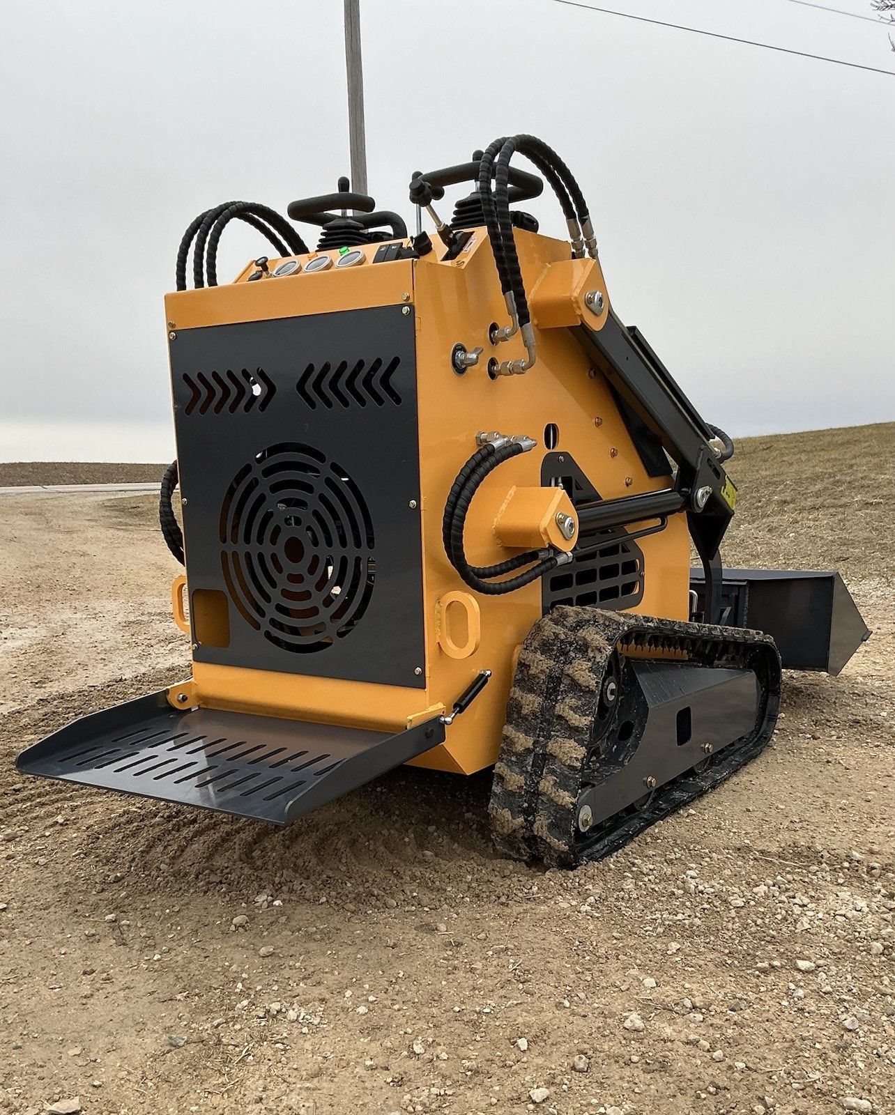 NEW ZJG-380 Mini Skid Loader Stand-On Compact Tracked Loader 13.5HP Engine