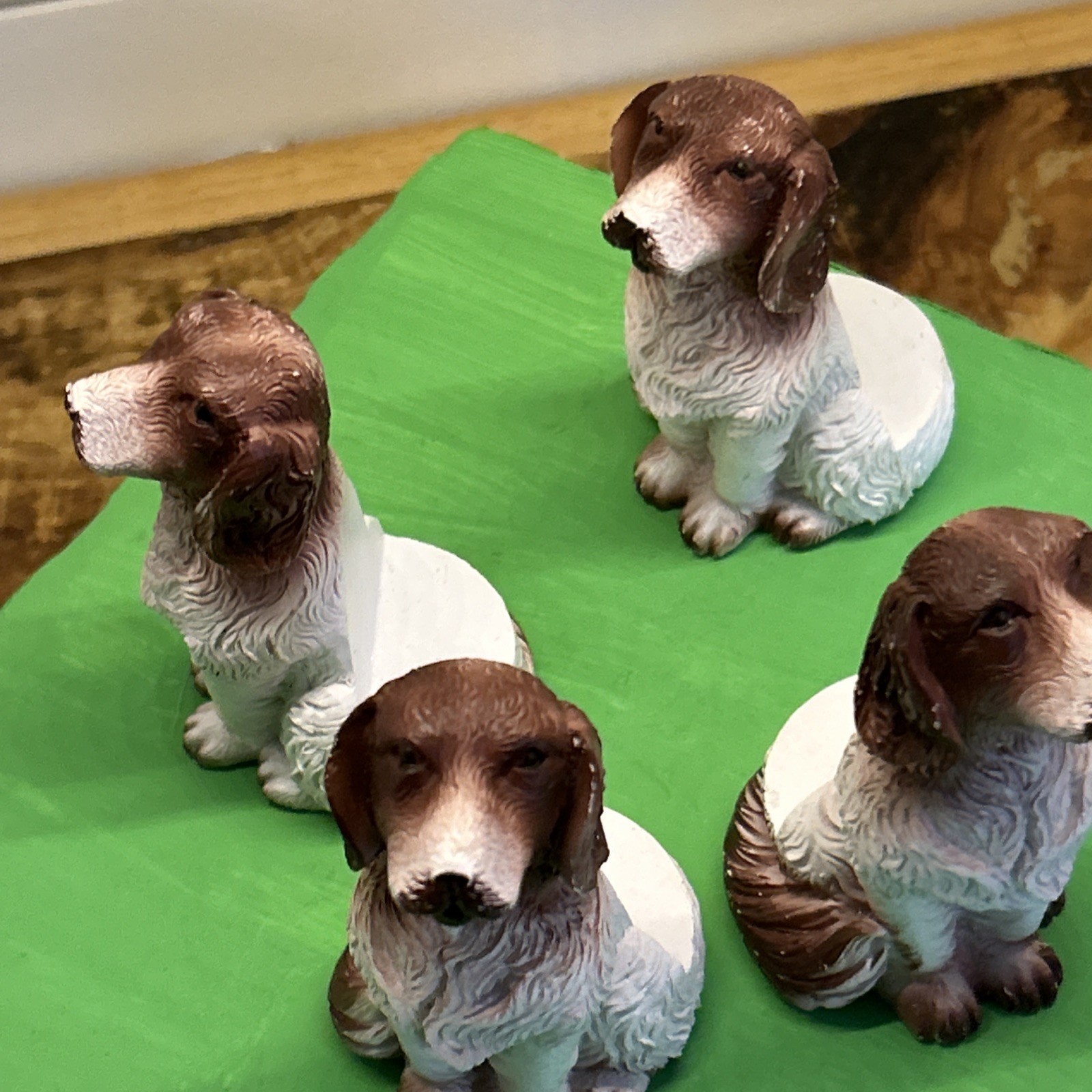 Planter Riser Plant Stand Pot Feet Springer Spaniel Dog X4