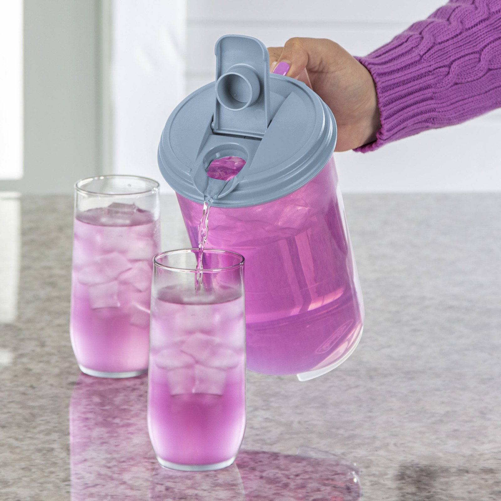 (2 pack) Sterilite 2 Quart Round Pitcher, Clear Plastic, Light Blue