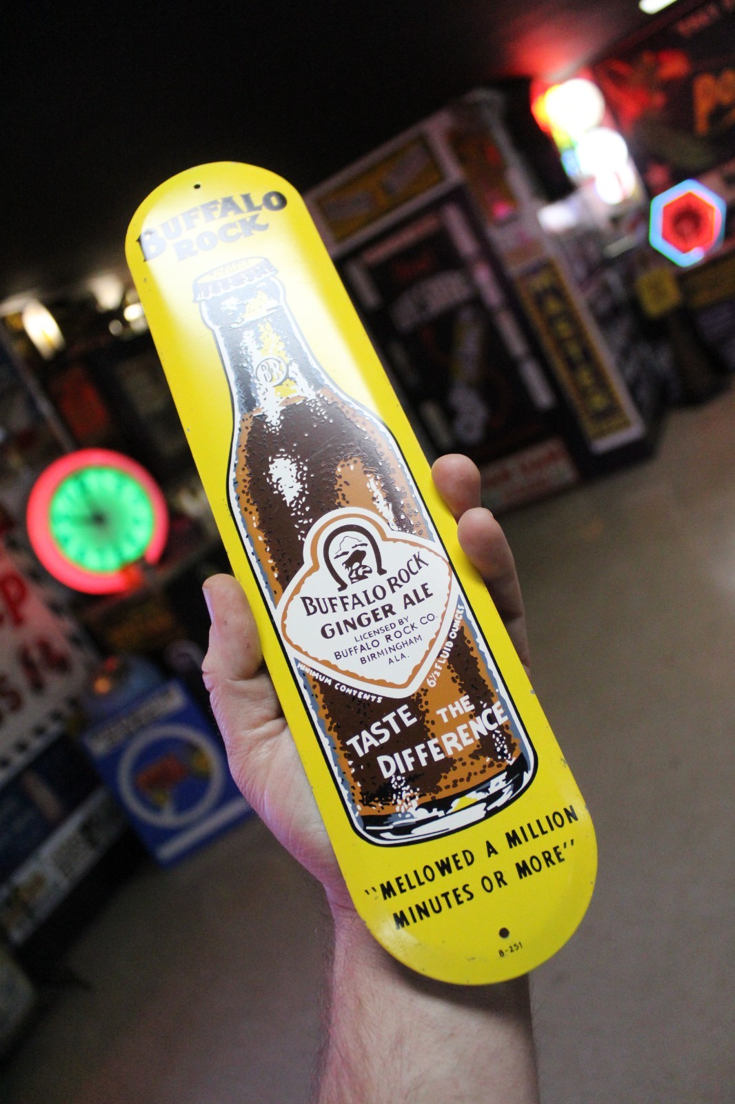 RARE 1950s  BUFFALO ROCK GINGER ALE SODA STAMPED PAINTED METAL PUSH DOOR SIGN