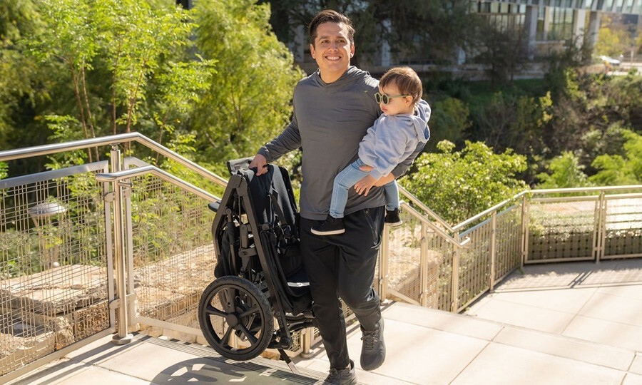 Bob Gear Wayfinder Jogging Stroller - Nightfall - New!! Store Display