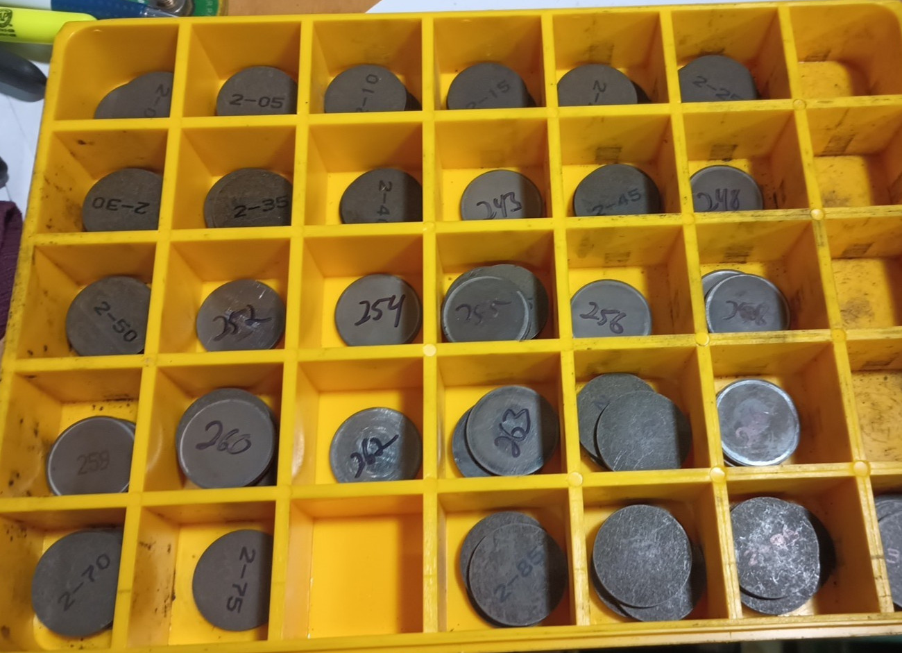 27mm valve shim disc pad kit Nissan Pulsar Navara Mazda 323