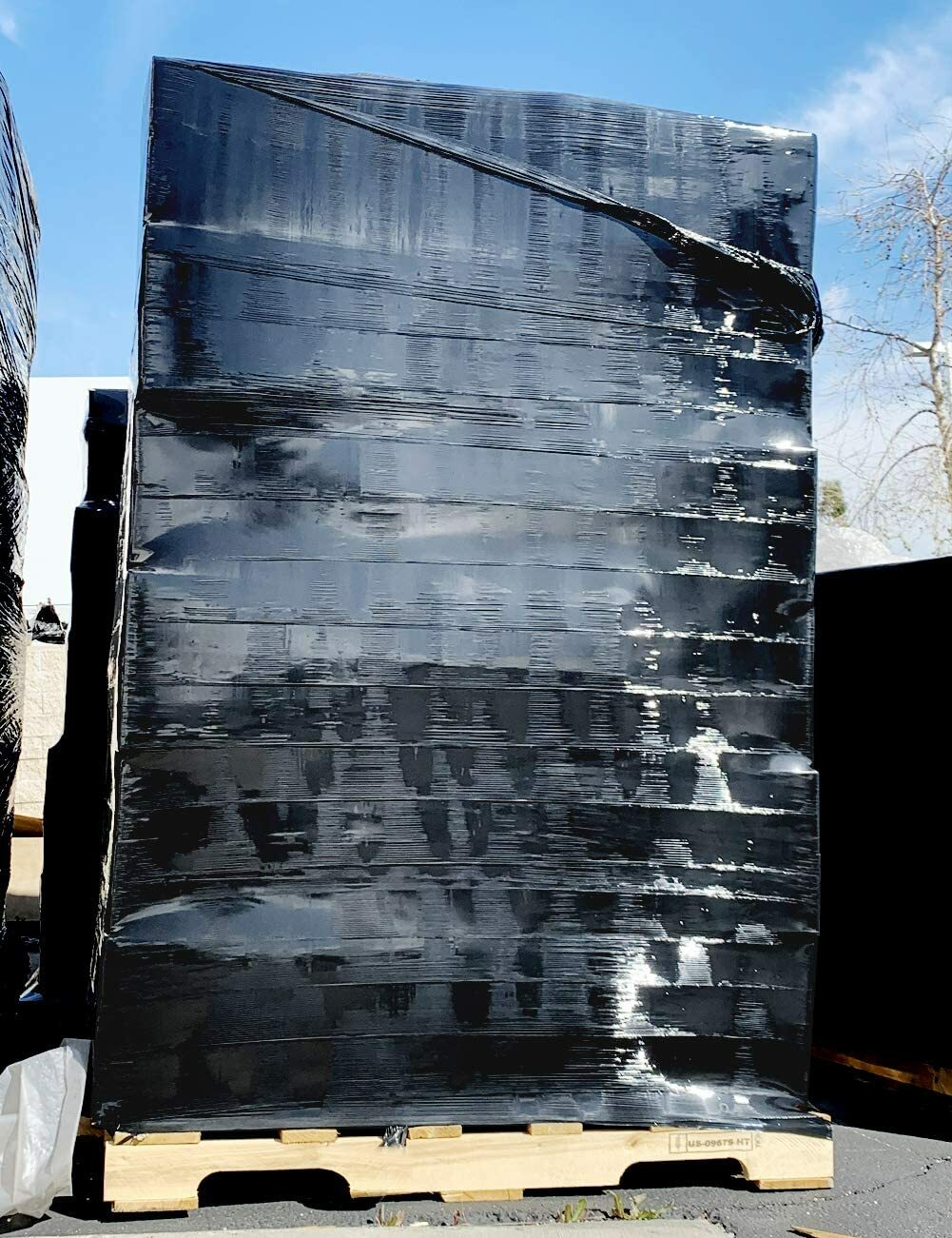 80 GAUGE - 4 Rolls Black Shrink Wrap Stretch Film 18" X 1000' Total 4000 FT