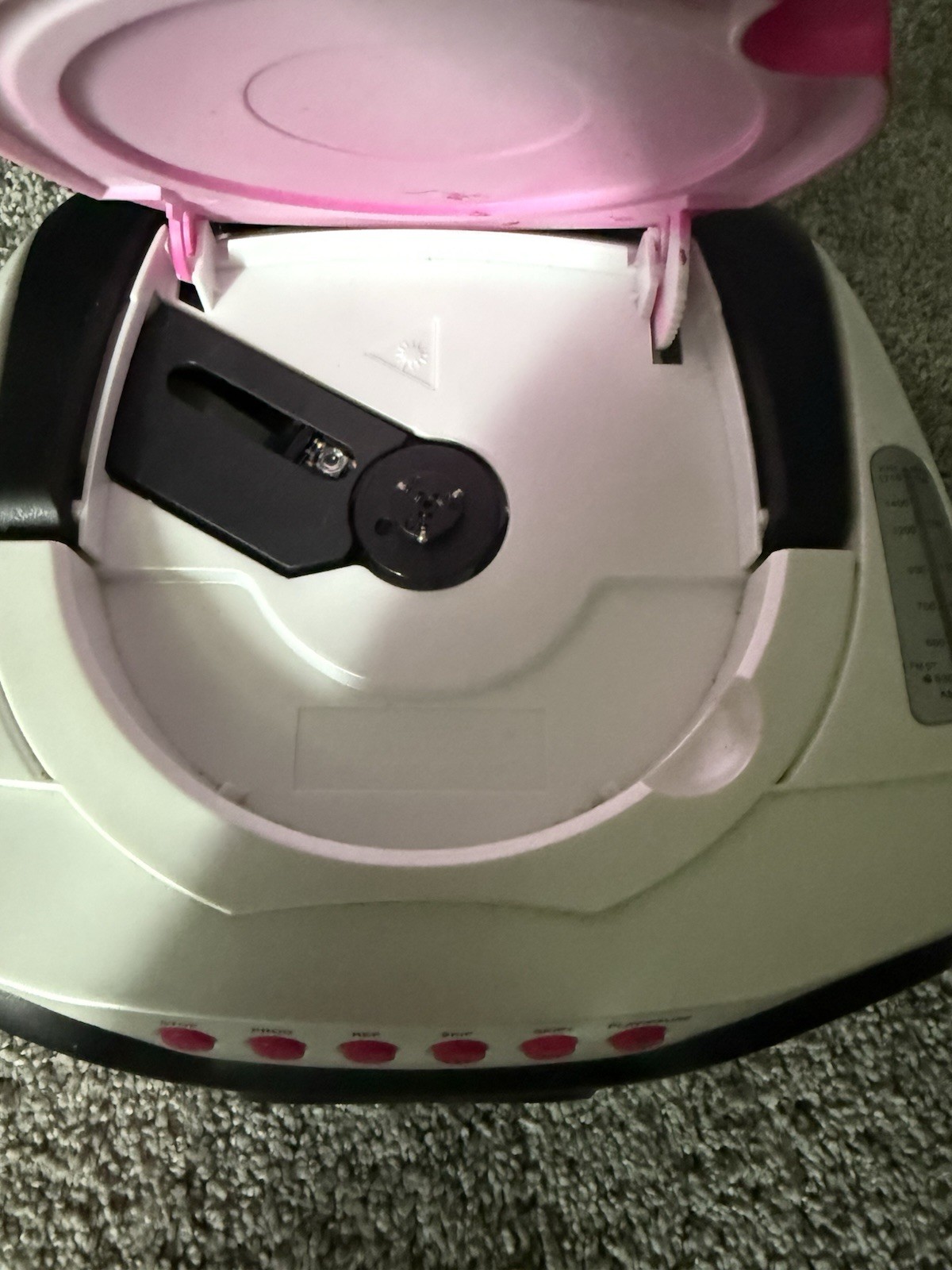 One Direction 1D Portable AM/FM Radio CD Player Boombox RARE - READ DESCRIPTION