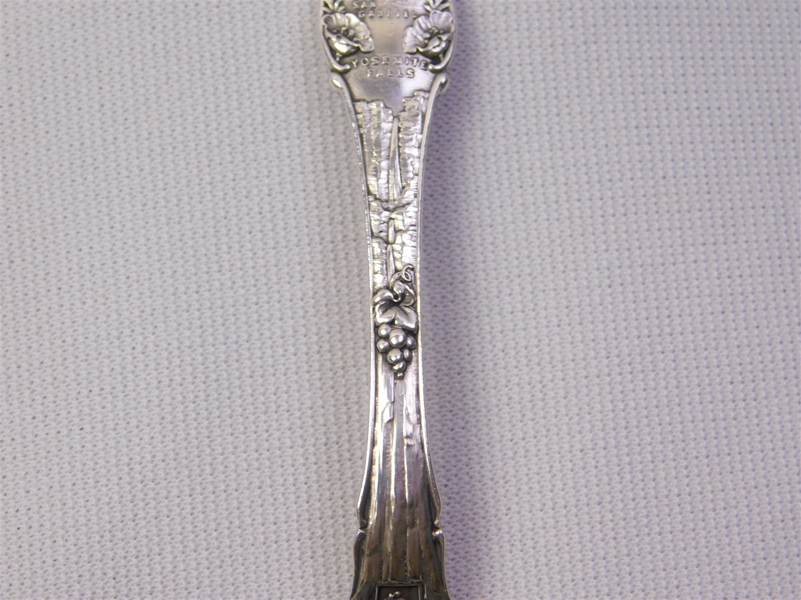 Antique Sterling Old Mission Los Angeles Cal Yosemite Falls Souvenir Spoon 26.4g