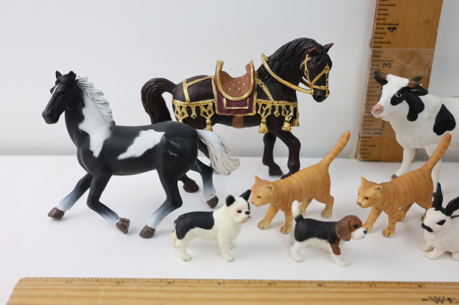 Schleich Farm & Domestic Animal Lot of 10 Horses, Cow, Cats, Dogs, Rabbit