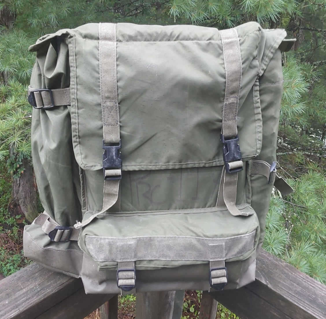 US Military Harris Falcon II Ranger Radio Pack PRC 150 - OD - VGC