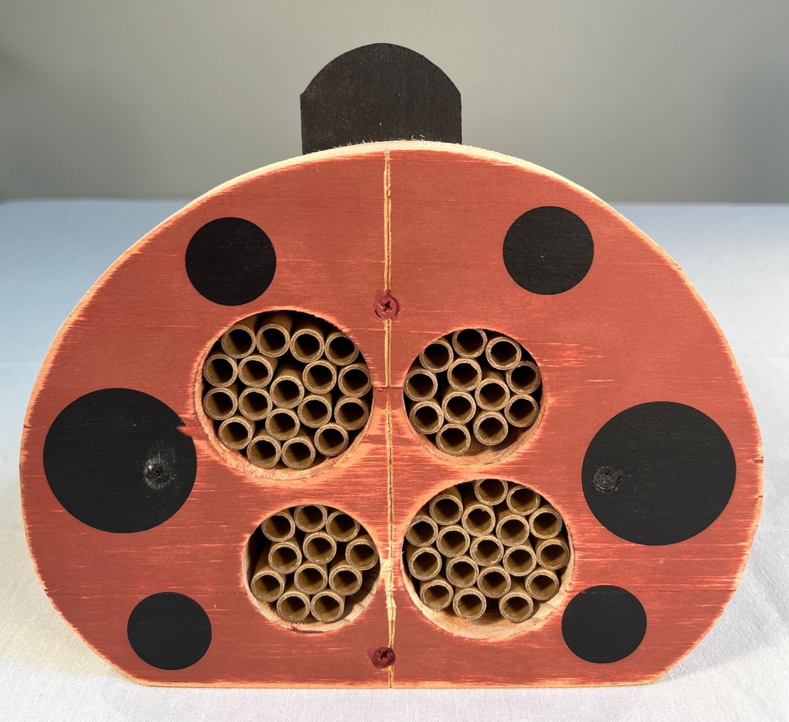 New Open Box Welliver Mason Bee House Ladybug Design, Cedar, Paper Tubes
