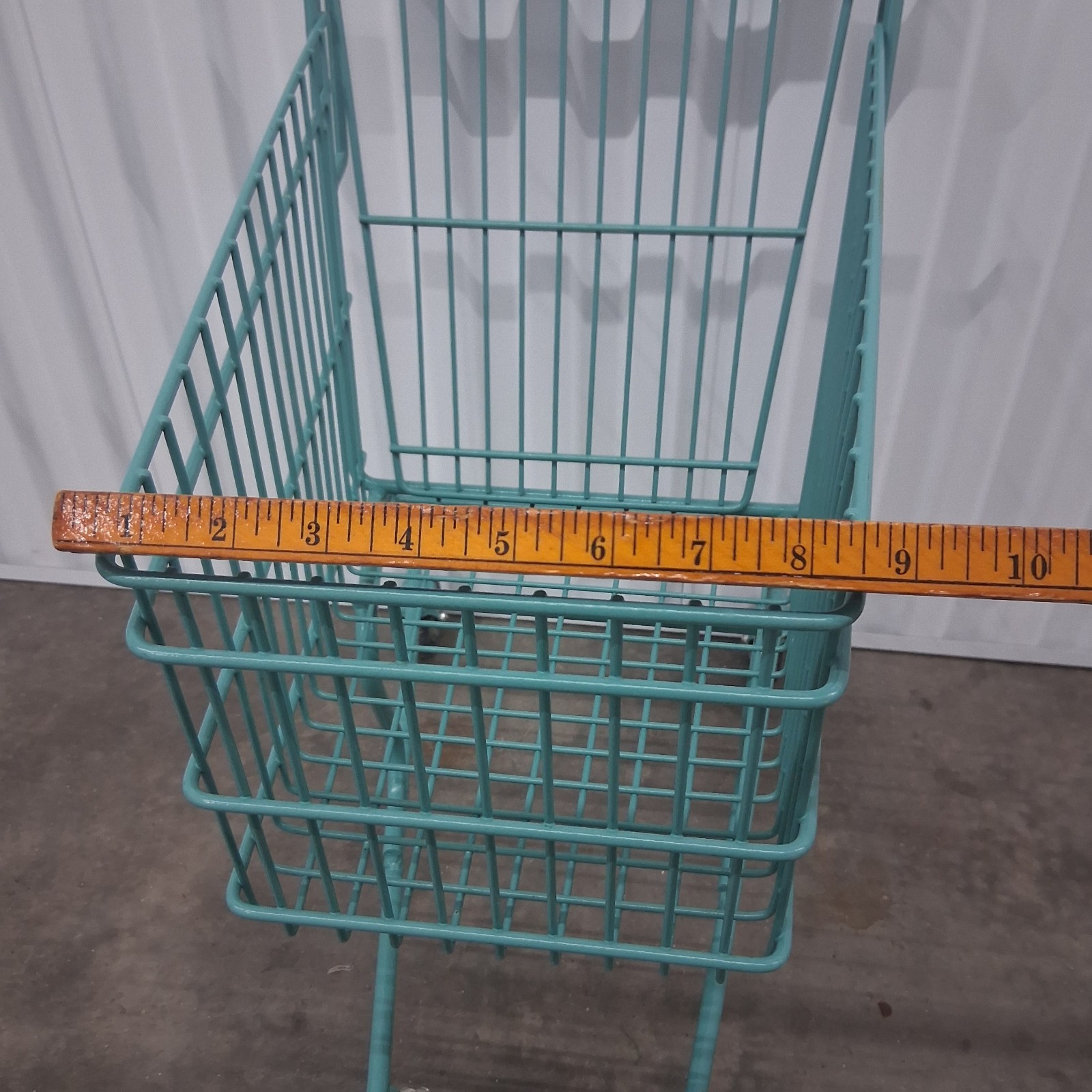 Vintage 70's Winn-Dixie Teal Child's Small Shopping Cart 25" Metal Grocery Buggy