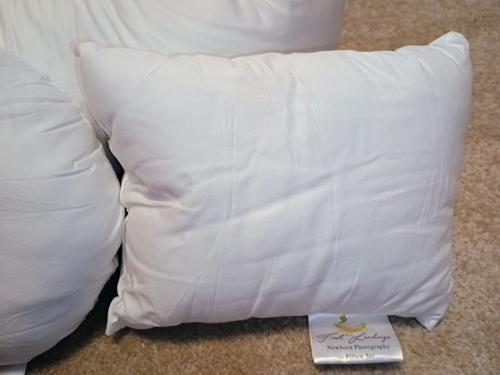 FIRST LANDINGS White NEWBORN PHOTOGRAPHY 4 Posing PILLOWS Set PROPS Infant BABY