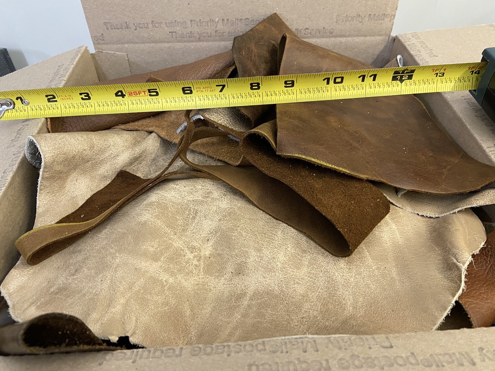 1 Pound Upholstery Leather Remnants/scrap Mixed Colors for Purses, Bags, Jewelry