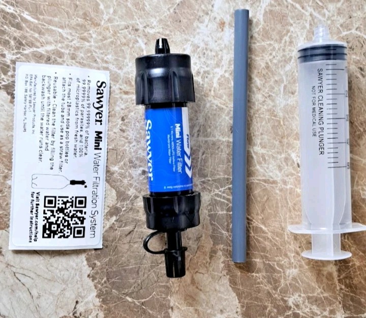 Sawyer Mini Water Filtration System Single Pack Hiking, Camping, Emergency