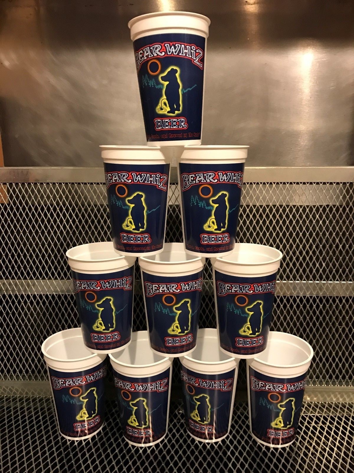 BEAR WHIZ BEER ~ VTG ~ Set of 10 ~ Plastic Pint Cup Cups ~ New Old Stock