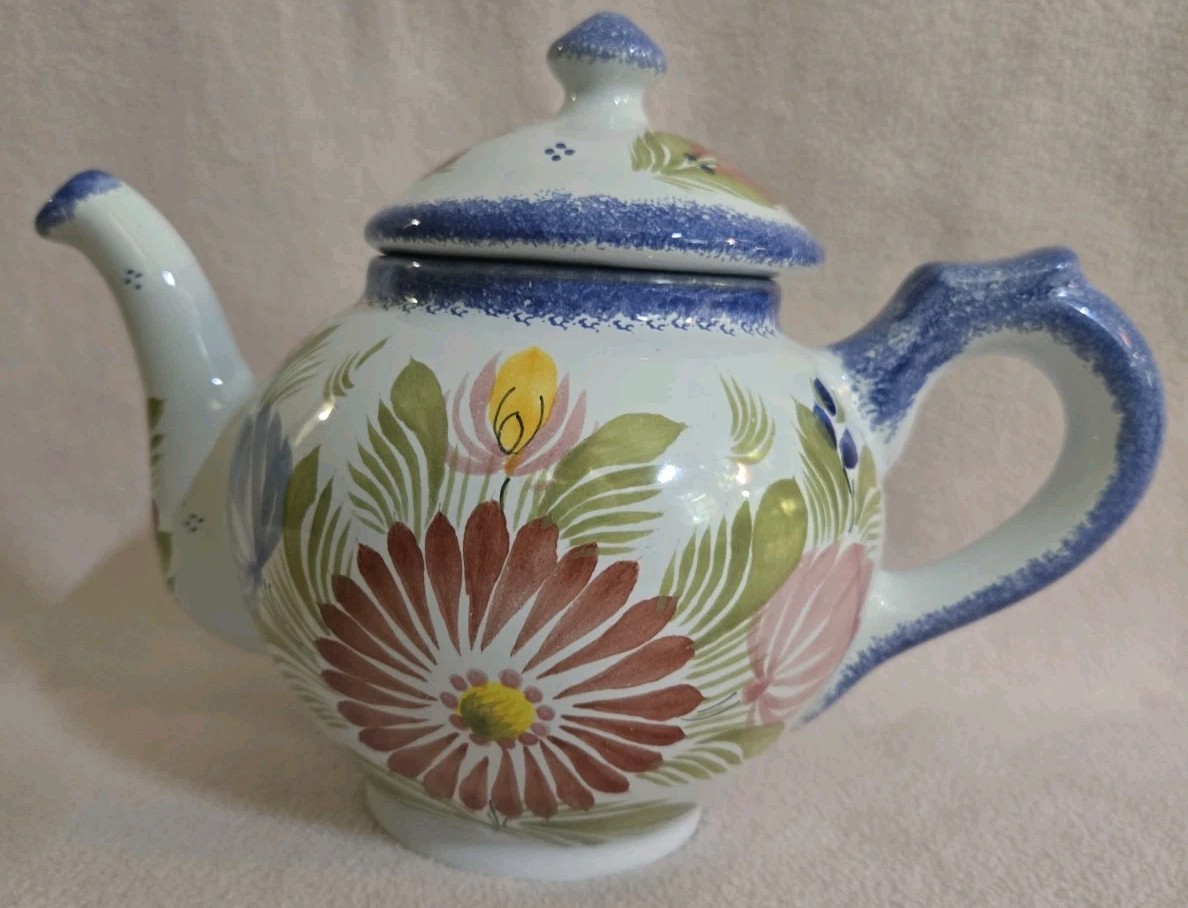 Vintage Henriot Quimper HB French Faience Fleuri Royal Teapot Cottagecore MINT