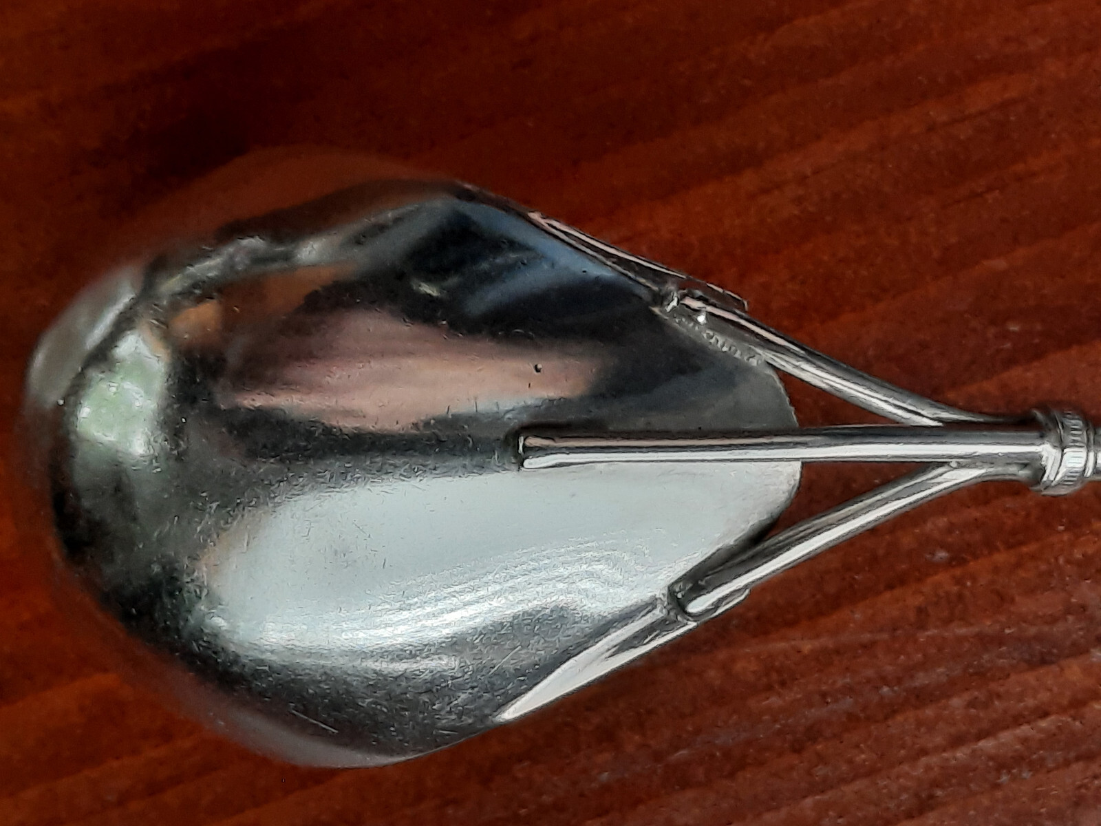 Coin Silver Knowles & Ladd Three Pronged Leaf & Berry Patrn Engraved Sauce Ladle