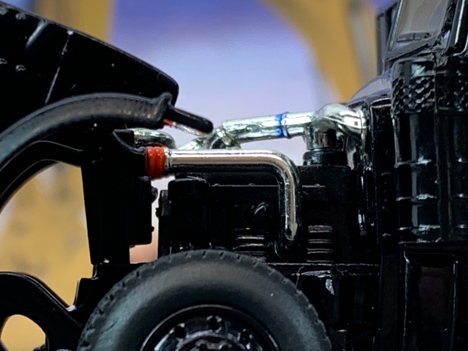 1/64 DCP ALL BLACK #2 PETERBILT 389 HEAVY HAUL TRI AXLE DAY CAB