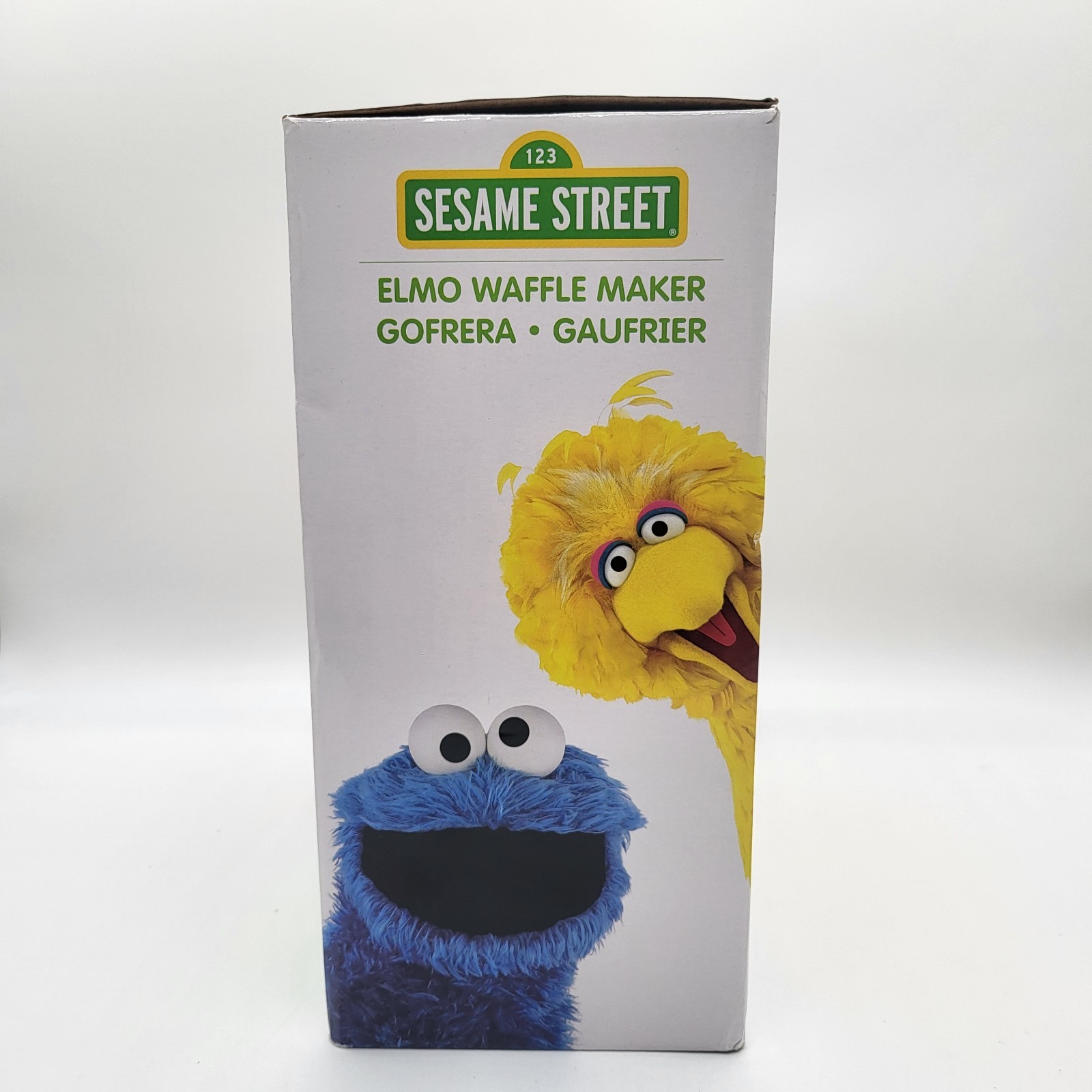 Sesame Street Elmo Waffle Maker Easy Cleanup Cook Light Indicator Stylish Design