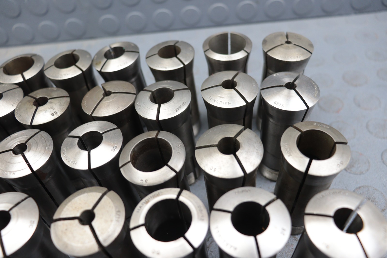 HARDINGE 5C COLLET LOT OF 40 LOC8013