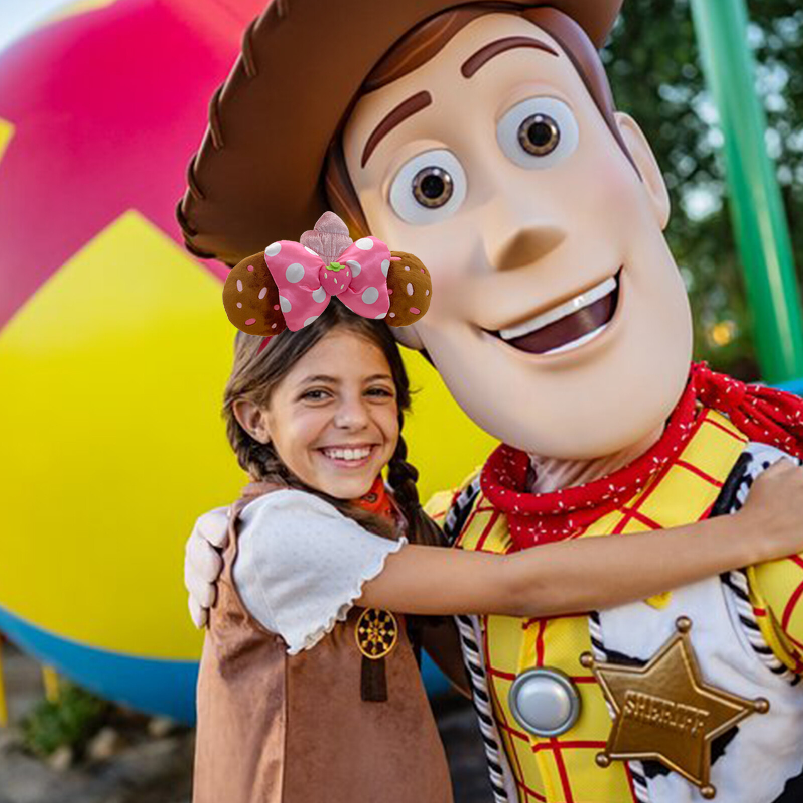 Disney Parks Strawberry Cupcake Munchlings Minnie Mouse Ears Disneyland Headband