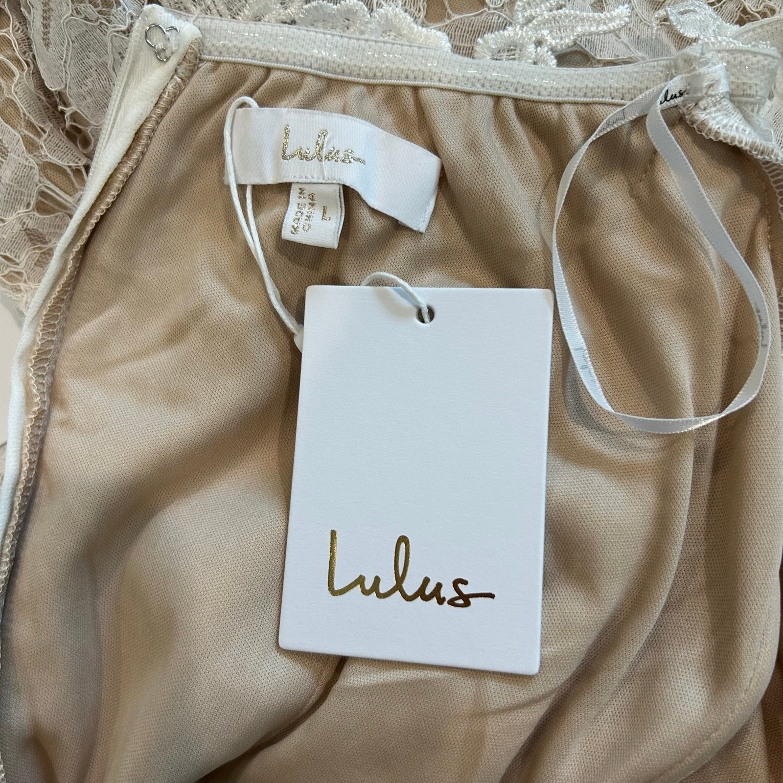 NWT Lulus Romance Dreamer White Lace Off-the-Shoulder Maxi Dress Bridal Bride L