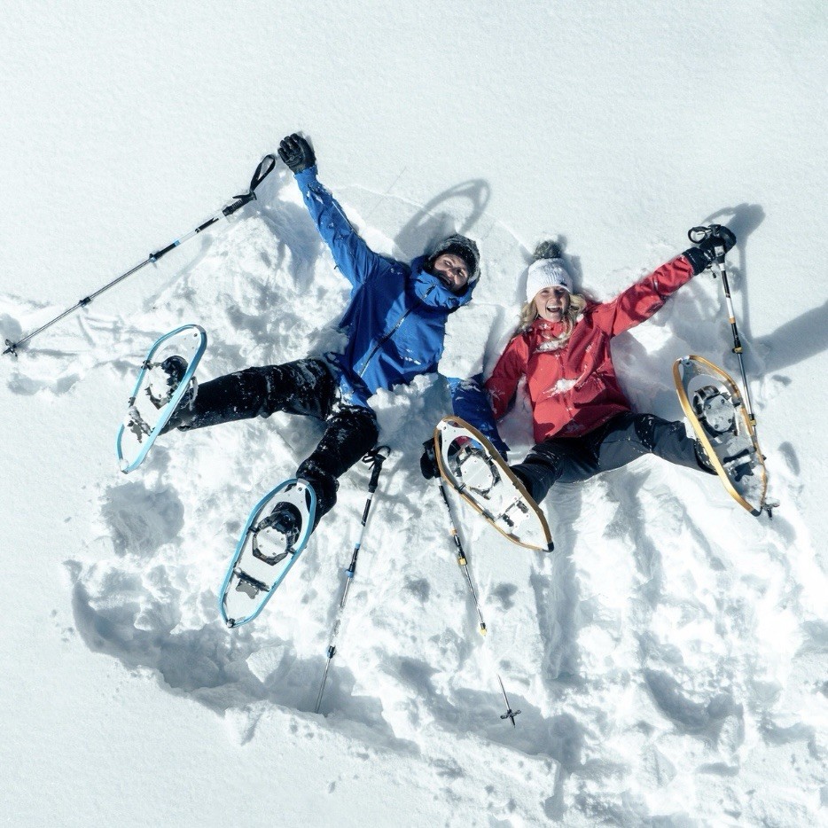 Denali Pro Snowshoes Kit 8x25 | Winter Hiking Set w/Poles, Carry Bag, 200 lb