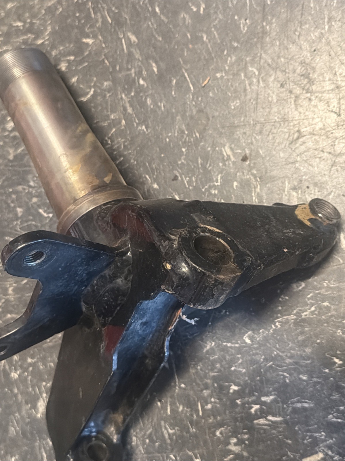 TWM Racing Products Spindle Blue Front Rocket Dirt Late Model TWM Spindle Left