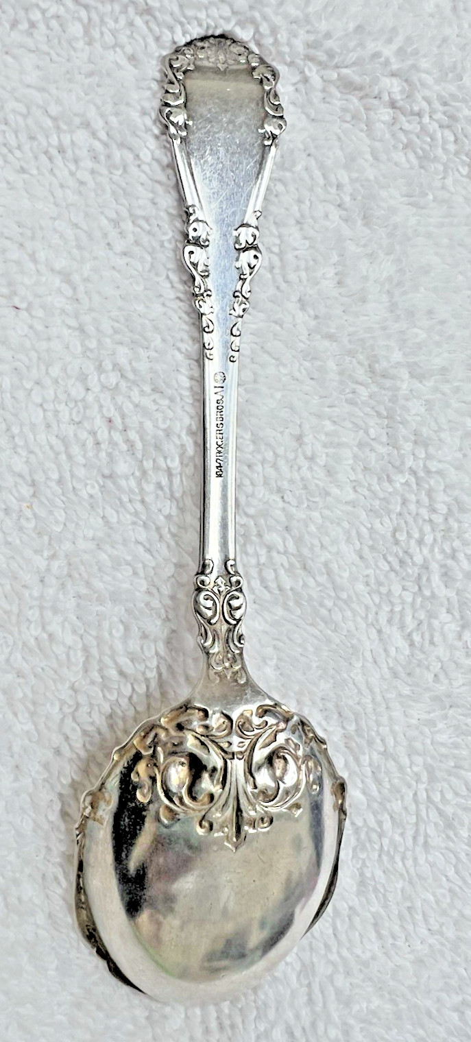 Silverplate Rogers Berkshire c1897 Ornate Fluted Edge Sugar Spoon 6" No Monogram
