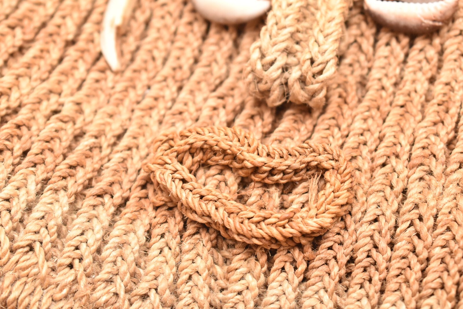 VINTAGE PAPUA NEW GUINEA ABELAM HEADDRESS WOVEN WITH COWRIE SHELL