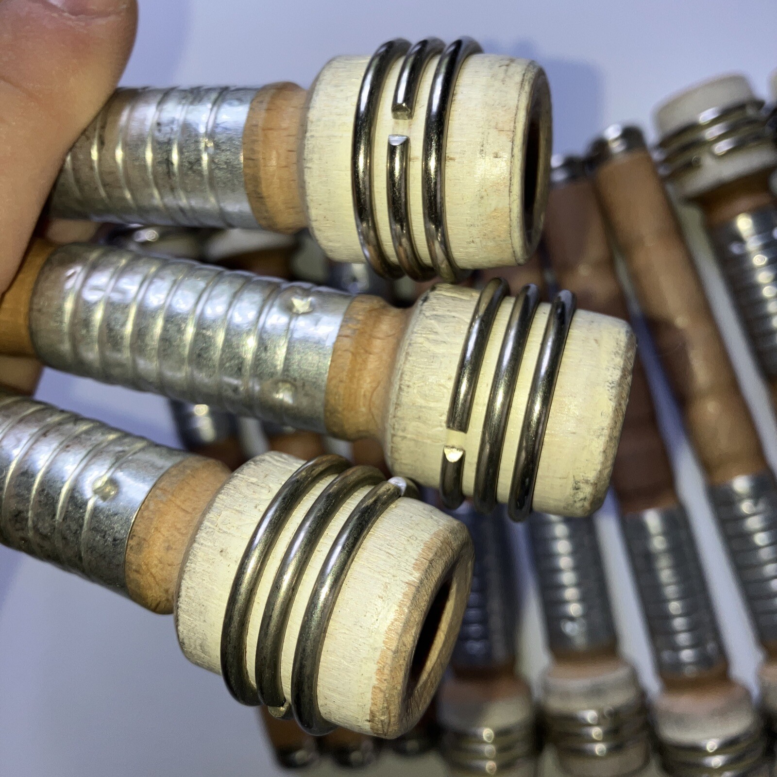 Lot of 12 Textile Mill Wooden Vintage Spools Bobbin Quills 7" Primitive Lot #1