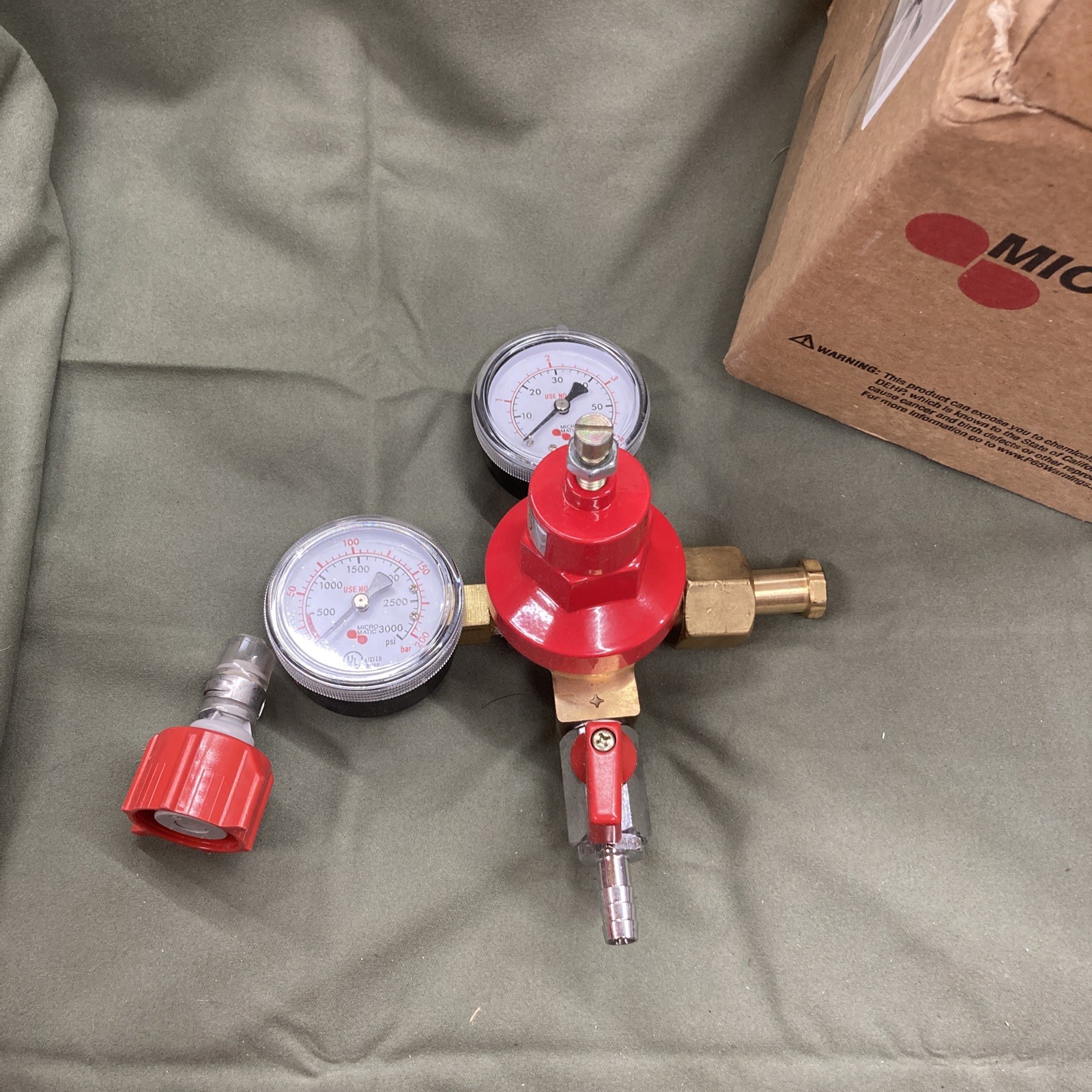 Micro Matic 842 CO2 Gas Regulator Primary Low Pressure 0-60 2 Gauge