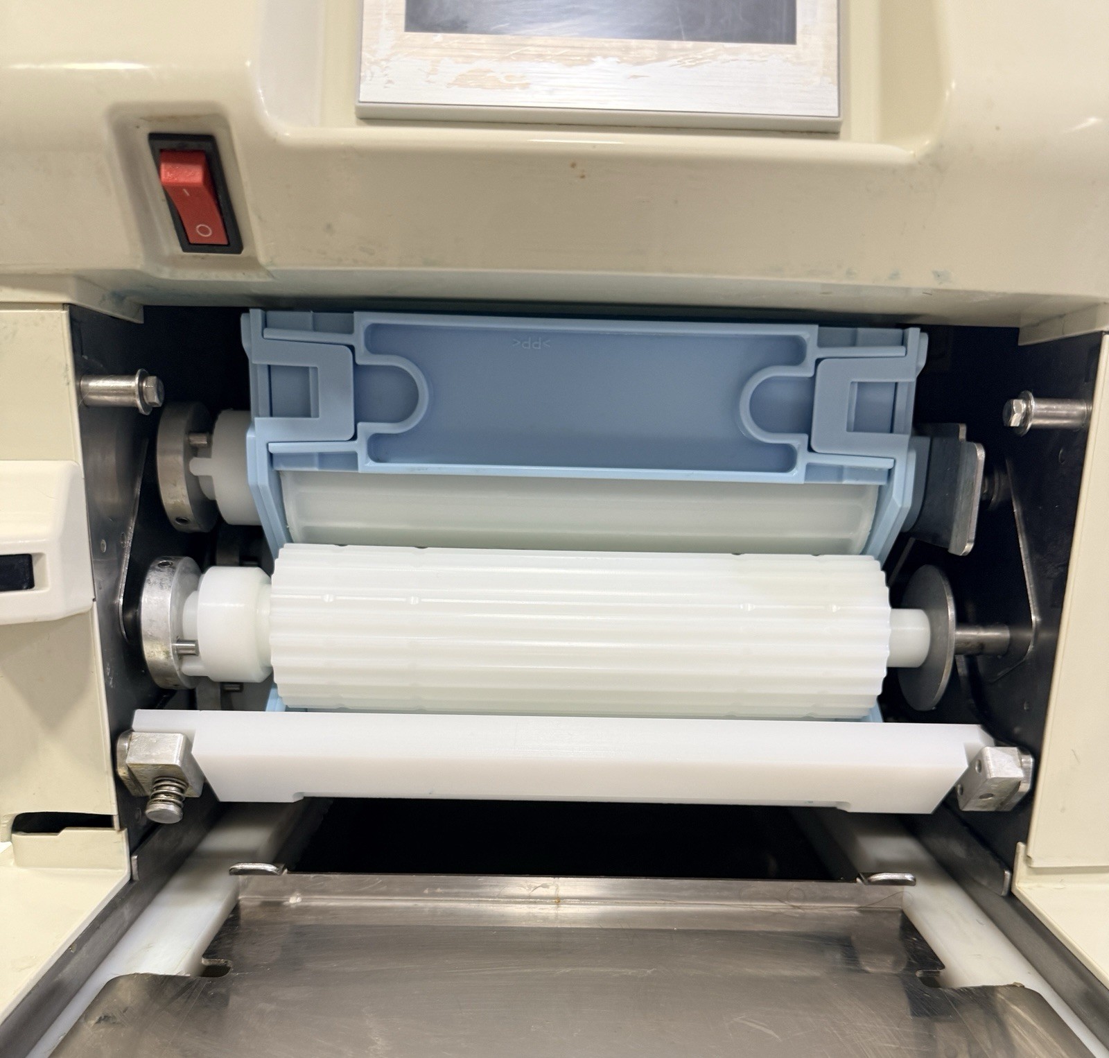 SUZUMO SVR-NYA-ET SUSHI SHEET RICE MAKING MACHINE W/ BRAND NEW HOPPER & Cover